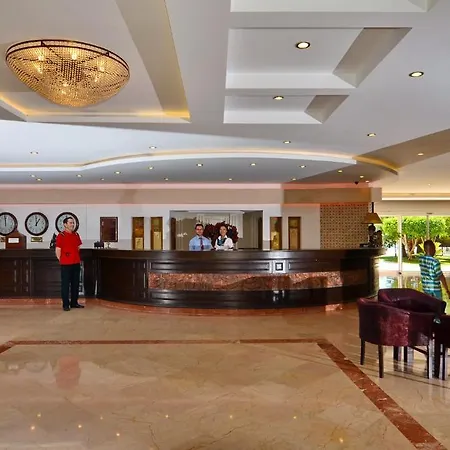 Royal Garden فندق 5*