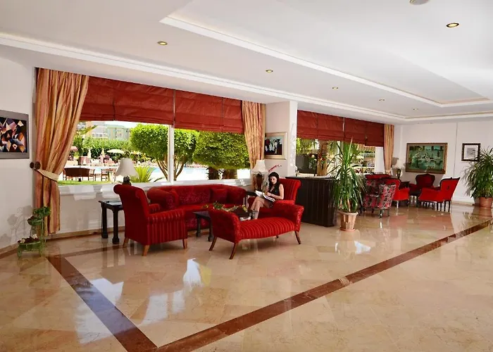 فندق Royal Garden 5*