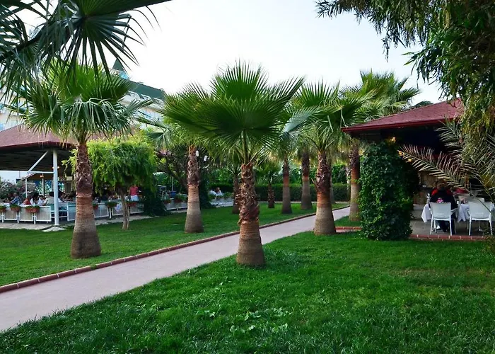 فندق Royal Garden ألانيا