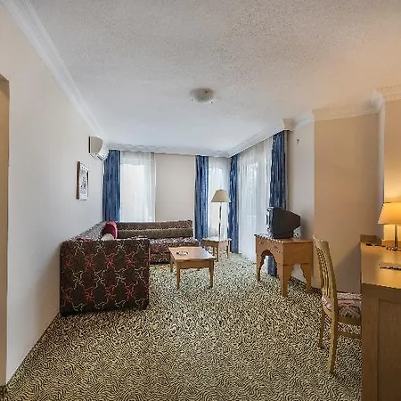 Royal Garden 5* アランヤ