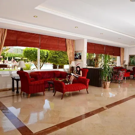 Ξενοδοχείο Royal Garden 5*