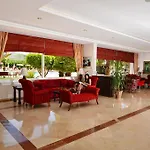 酒店 Royal Garden 5*
