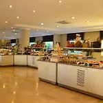 Отель Royal Garden