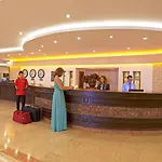 Отель Royal Garden